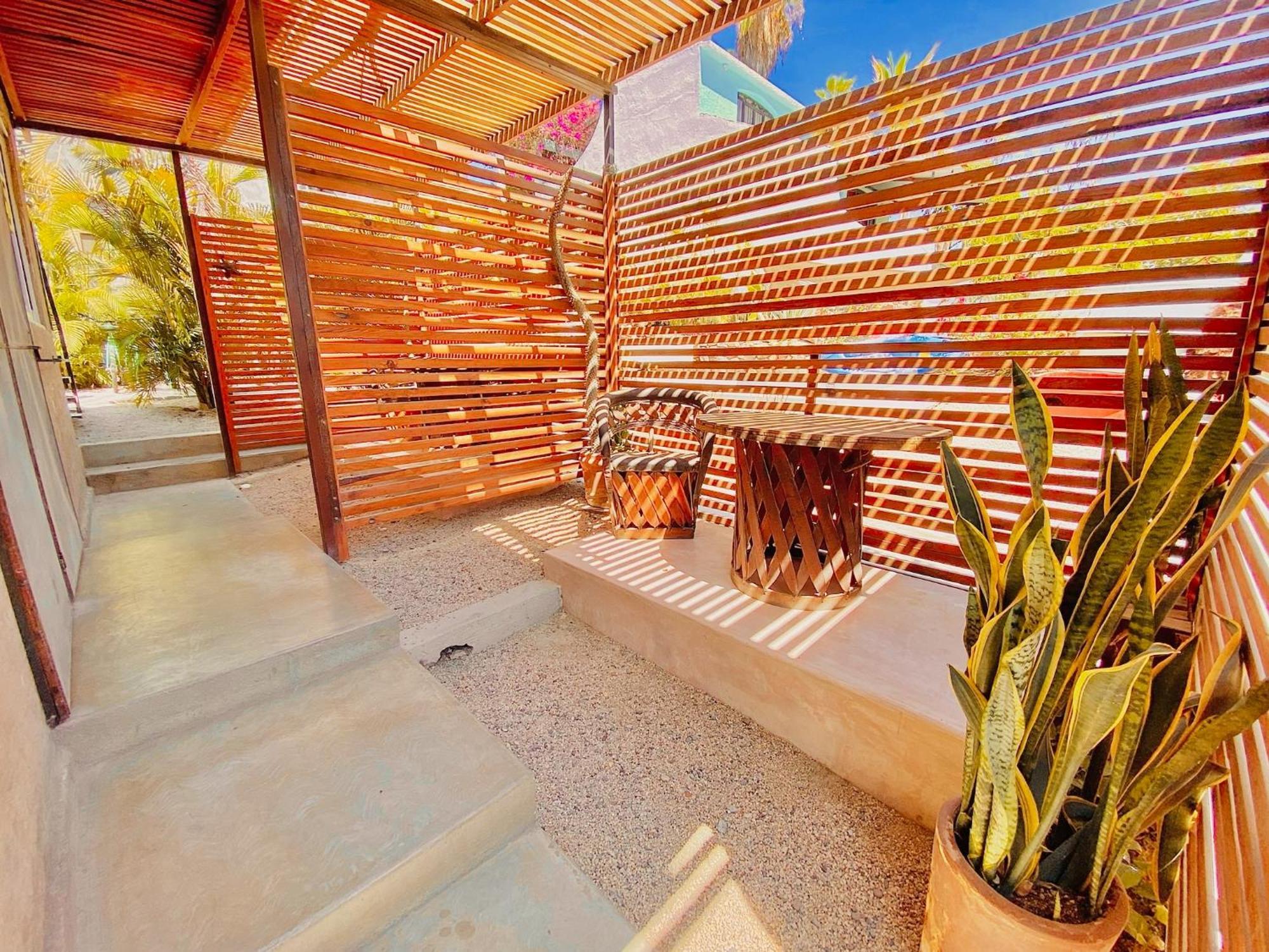 Perro Surfero Hotel Todos Santos Exterior foto